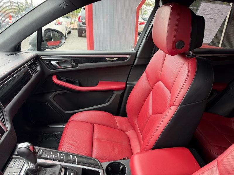 Porsche Macan S 2015