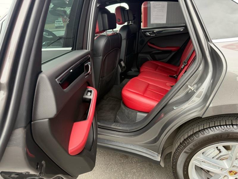 Porsche Macan S 2015