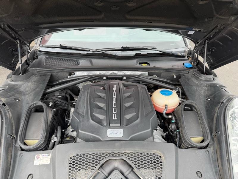 Porsche Macan S 2015