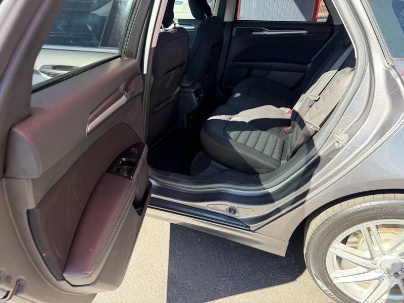 Ford Fusion SE 2014