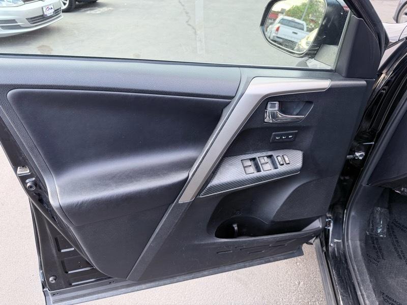 Toyota RAV4 Limited AWD 2014