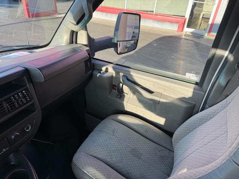 Chevrolet Express G3500 159" 2017