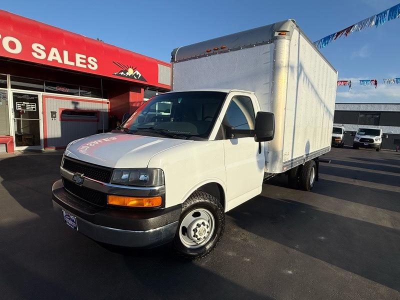 2017 Chevrolet Express G3500 159"