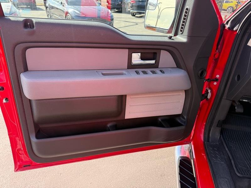 Ford F-150 XLT SuperCrew 5.5-ft. Bed 4WD 2013