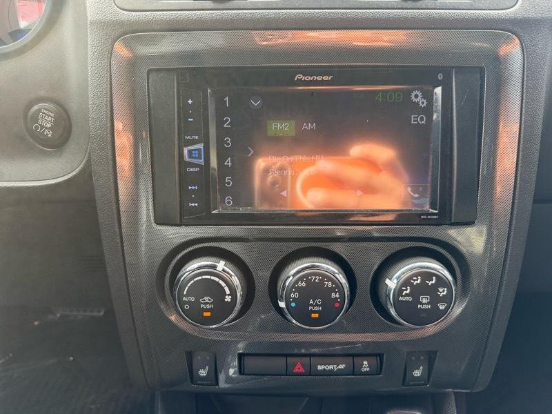 Dodge Challenger SXT 2013