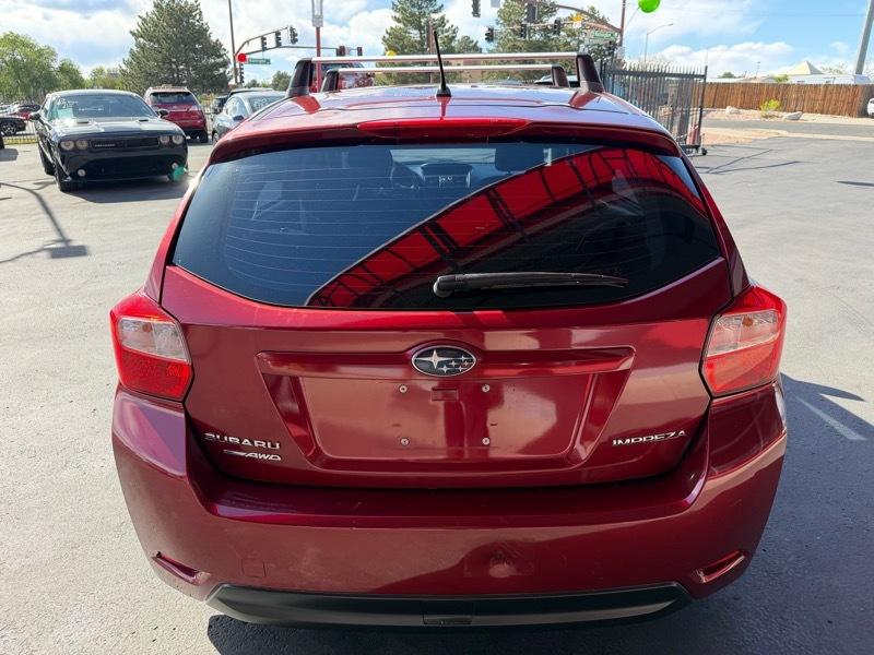 Subaru Impreza Base 5-Door 2012