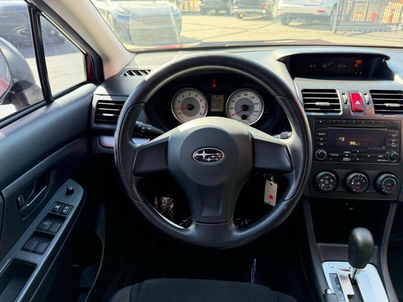 Subaru Impreza Base 5-Door 2012