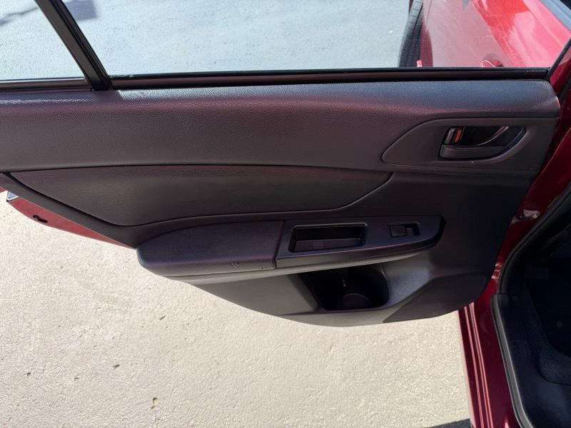 Subaru Impreza Base 5-Door 2012