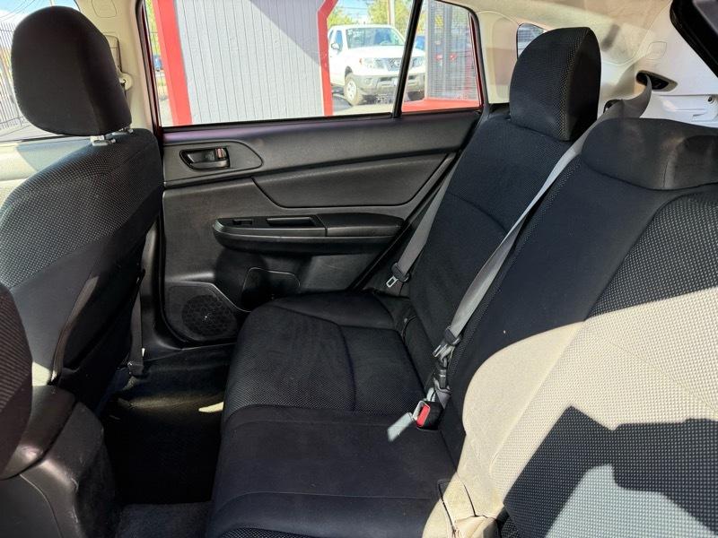 Subaru Impreza Base 5-Door 2012