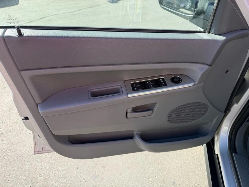 Jeep Grand Cherokee Laredo 4WD 2007