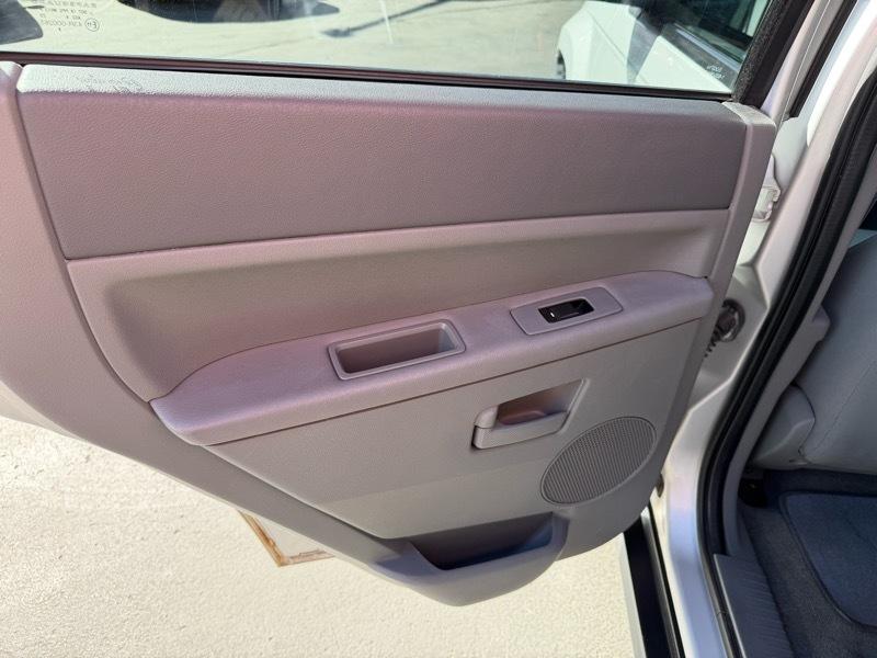 Jeep Grand Cherokee Laredo 4WD 2007