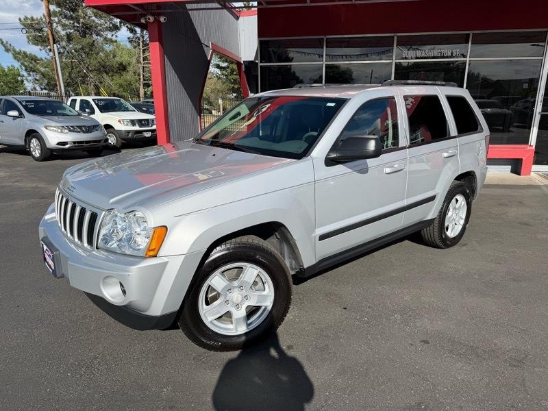 2007 Jeep Grand Cherokee Laredo 4WD