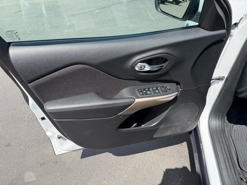 Jeep Cherokee Latitude FWD 2018