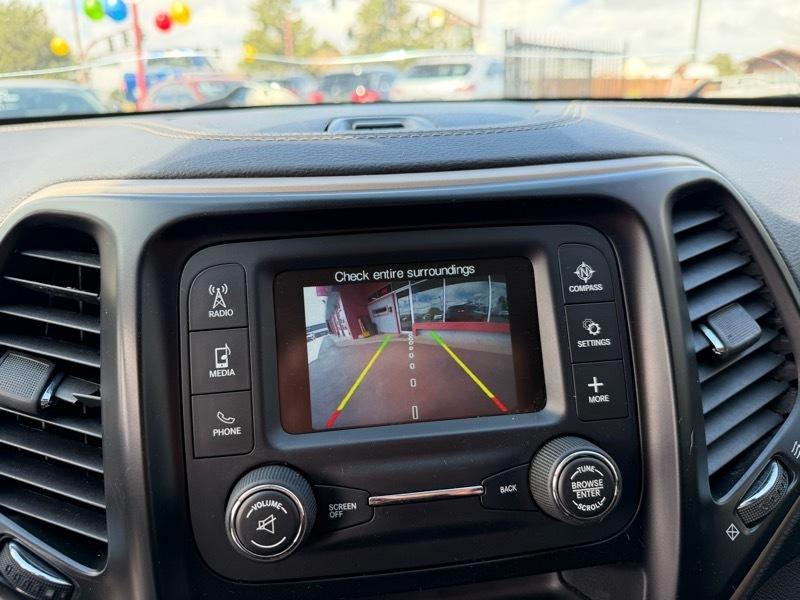 Jeep Cherokee Latitude FWD 2018