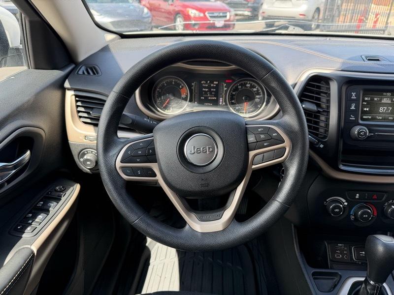 Jeep Cherokee Latitude FWD 2018