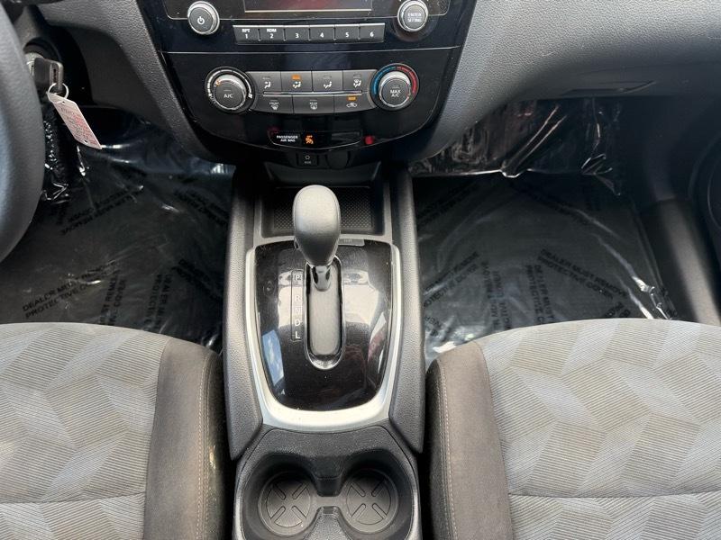 Nissan Rogue S 2WD 2016