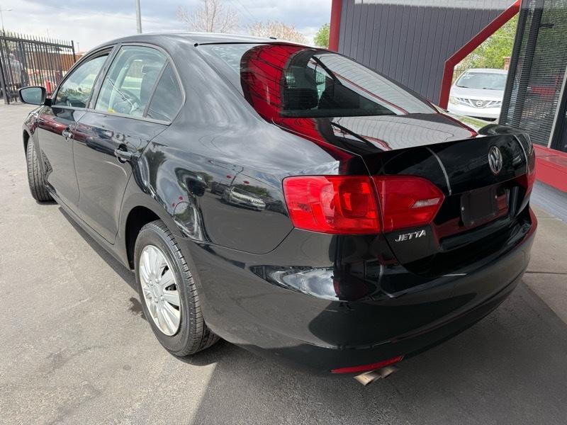 Volkswagen Jetta S 2012