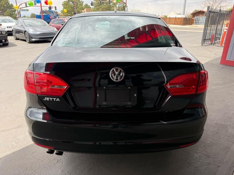 Volkswagen Jetta S 2012