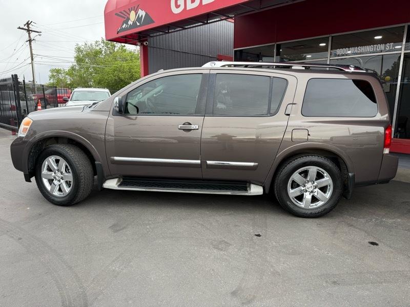 Nissan Armada Platinum 4WD 2014