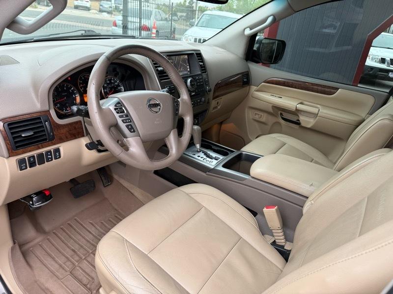 Nissan Armada Platinum 4WD 2014