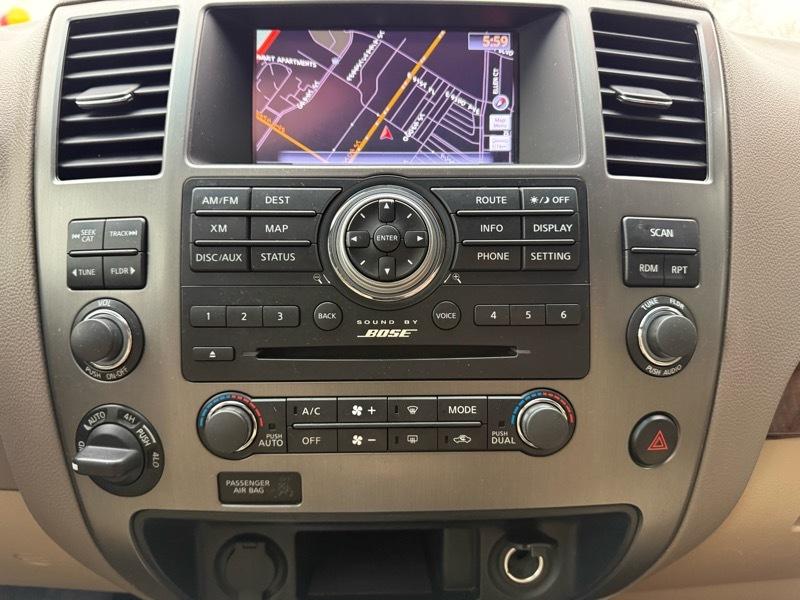 Nissan Armada Platinum 4WD 2014