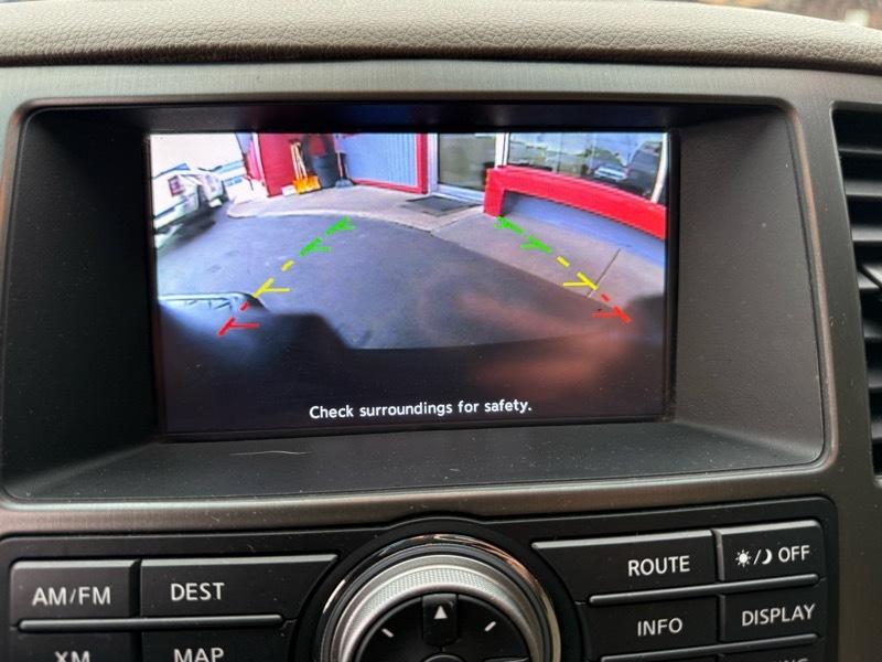 Nissan Armada Platinum 4WD 2014