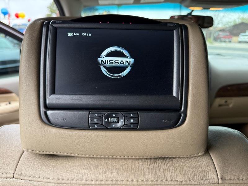 Nissan Armada Platinum 4WD 2014