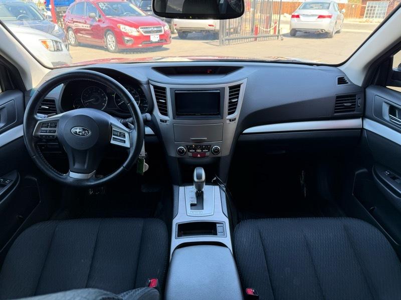 Subaru Legacy 2.5i Premium 2012
