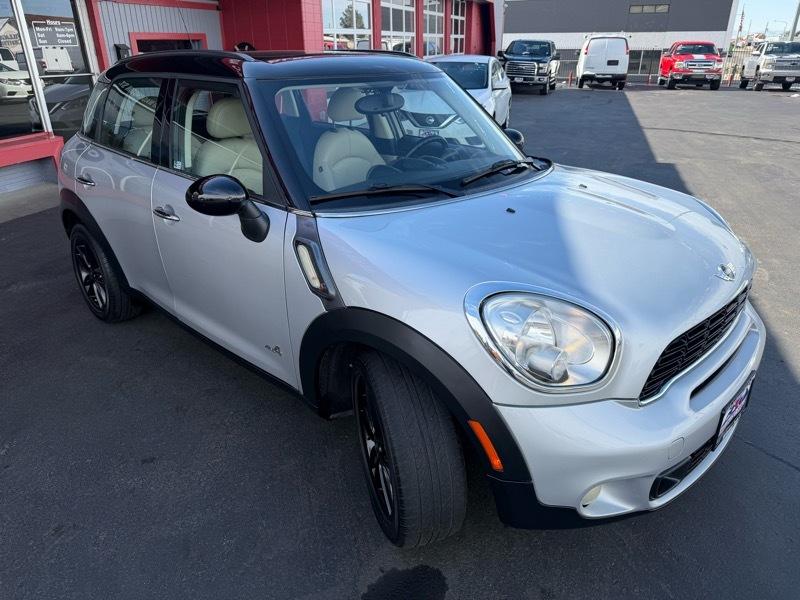 MINI Countryman S ALL4 2012
