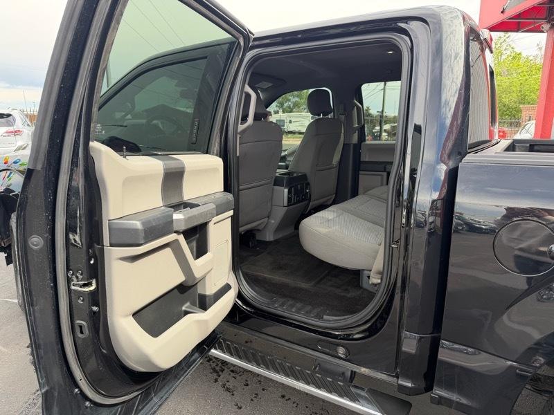 Ford F-150 XL SuperCrew 6.5-ft. Bed 4WD 2017