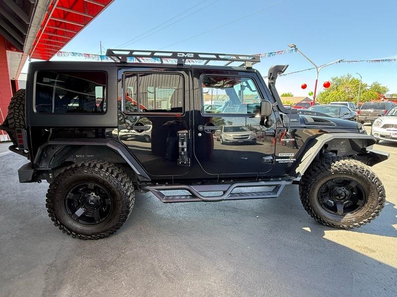 Jeep Wrangler Unlimited Sport 4WD 2015
