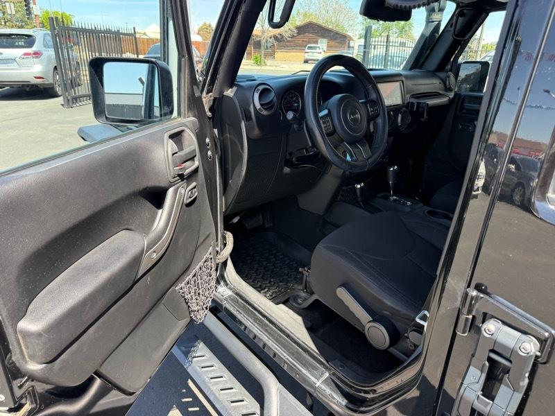 Jeep Wrangler Unlimited Sport 4WD 2015