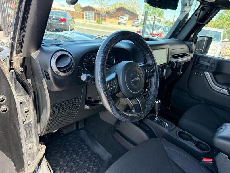 Jeep Wrangler Unlimited Sport 4WD 2015