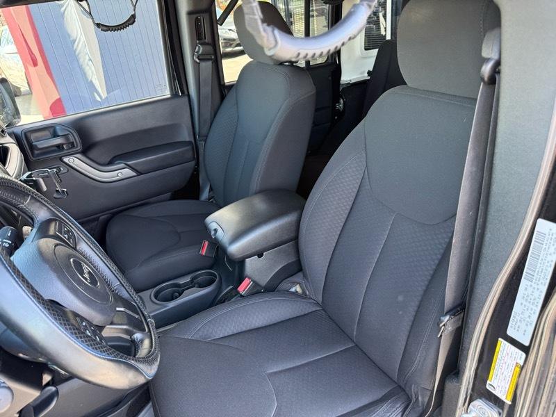 Jeep Wrangler Unlimited Sport 4WD 2015