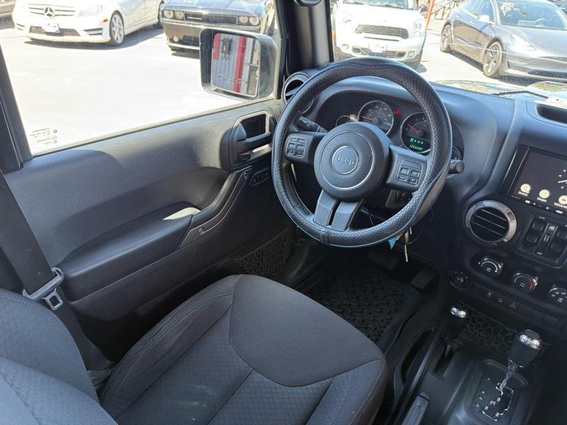 Jeep Wrangler Unlimited Sport 4WD 2015