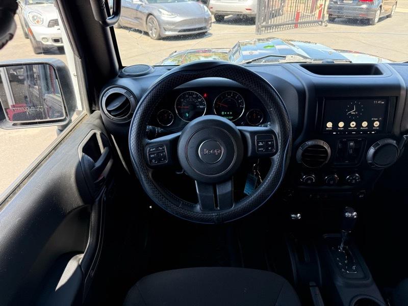 Jeep Wrangler Unlimited Sport 4WD 2015