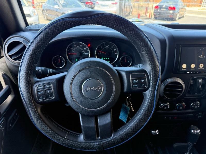 Jeep Wrangler Unlimited Sport 4WD 2015