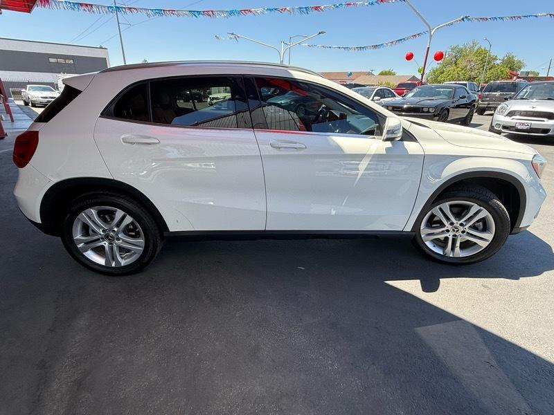Mercedes-Benz GLA-Class GLA250 4MATIC 2018