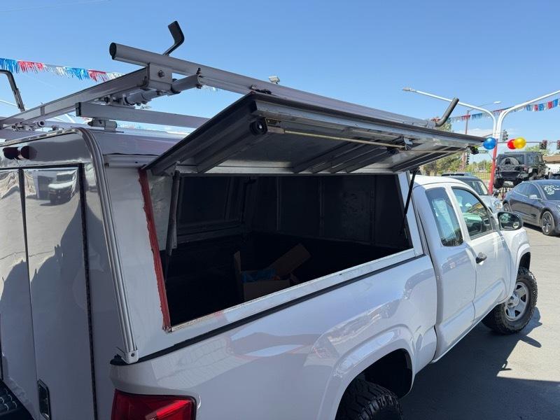 Toyota Tacoma SR5 Access Cab I4 6AT 2WD 2016