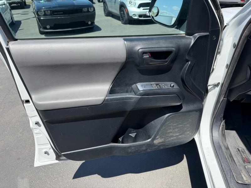 Toyota Tacoma SR5 Access Cab I4 6AT 2WD 2016