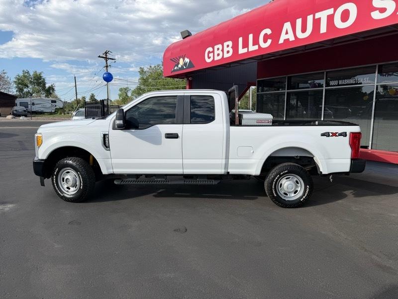 Ford F-250 SD XL SuperCab 4WD 2017