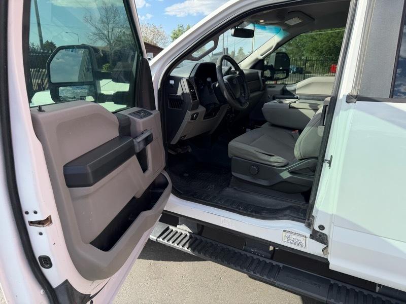 Ford F-250 SD XL SuperCab 4WD 2017