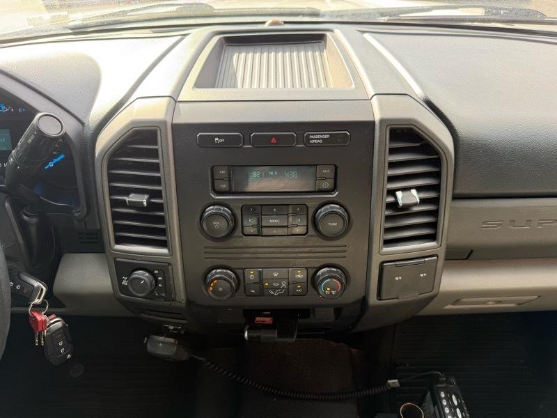 Ford F-250 SD XL SuperCab 4WD 2017