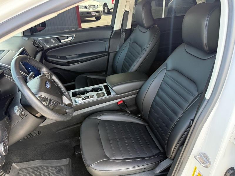 Ford Edge SEL AWD 2022