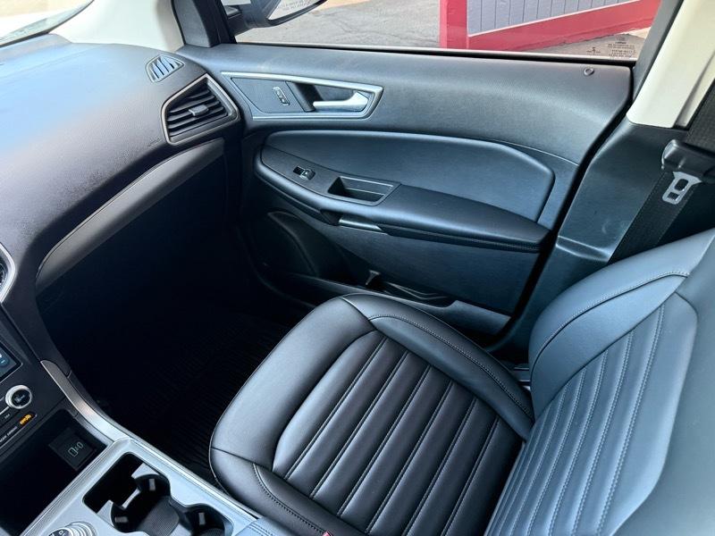 Ford Edge SEL AWD 2022