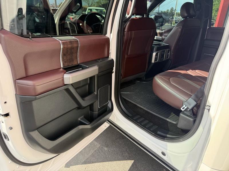 Ford F-150 XL SuperCrew 5.5-ft. Bed 4WD 2015