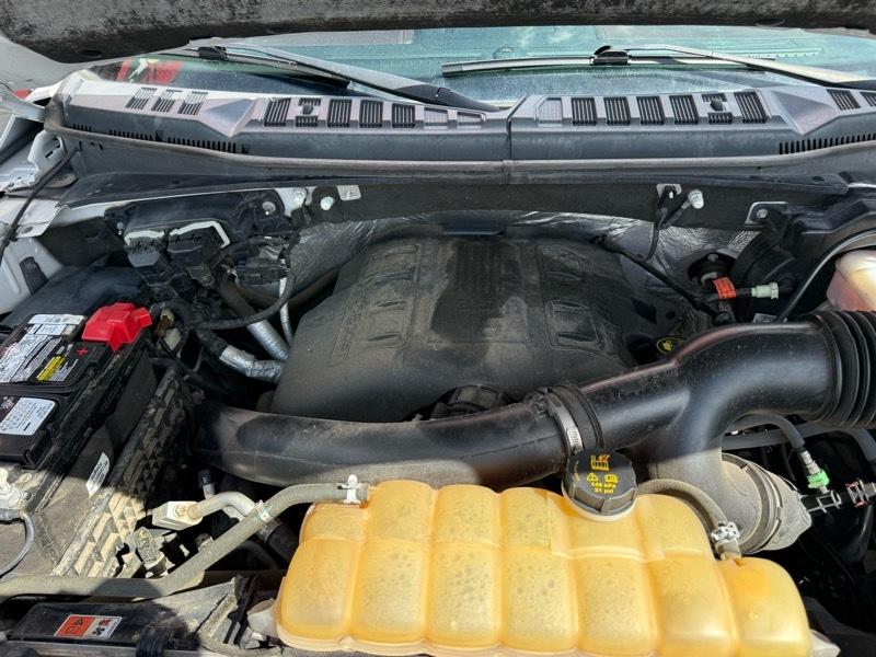 Ford F-150 XL SuperCrew 5.5-ft. Bed 4WD 2015