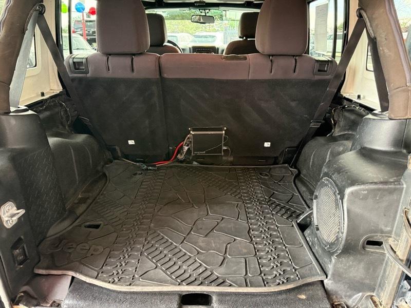 Jeep Wrangler Unlimited Sport 4WD 2013