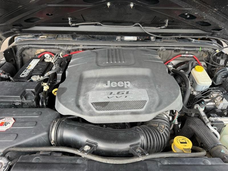Jeep Wrangler Unlimited Sport 4WD 2013