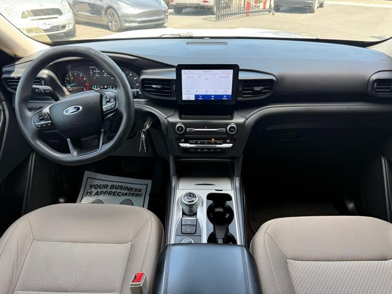 Ford Explorer Base AWD 2020